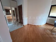 Izdavanje, trosoban stan, 147m², Kalenić Pijaca, Vračar Sve Podlokacije - image 8