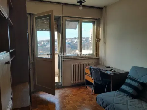 Prodaja, trosoban stan, 100m², Kanarevo Brdo, Beograd - image 4