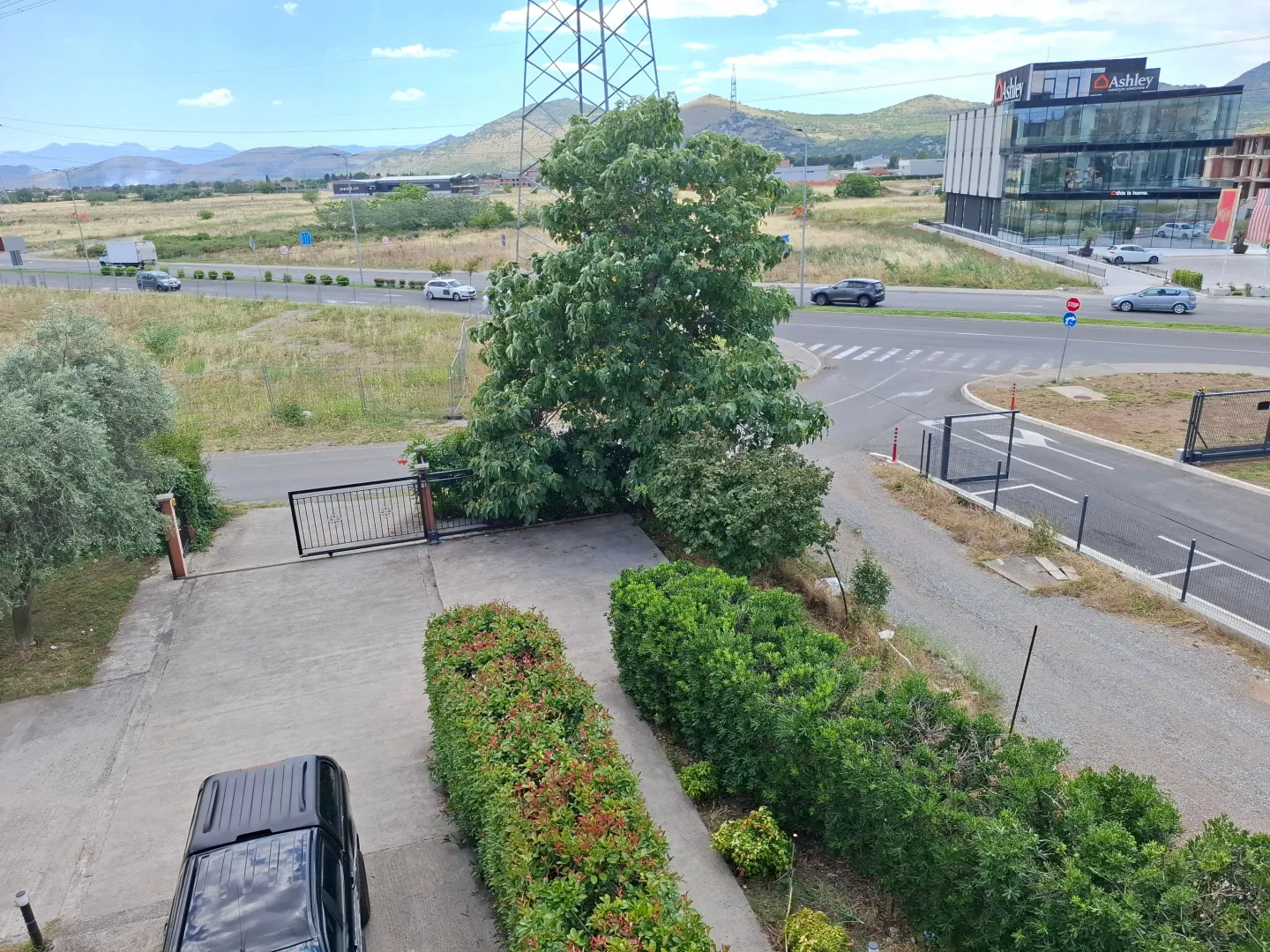 Rent, house, 110m², Donja Gorica, Podgorica