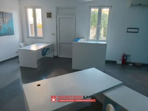 Rent, office space, 46m², Vidikovac, Budva - image 5