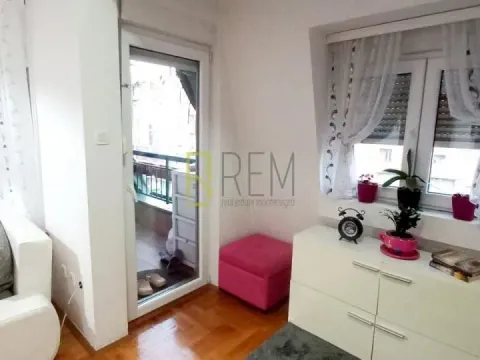 Prodaja, dvosoban stan, 54m², Podgorica, Crna Gora - image 9