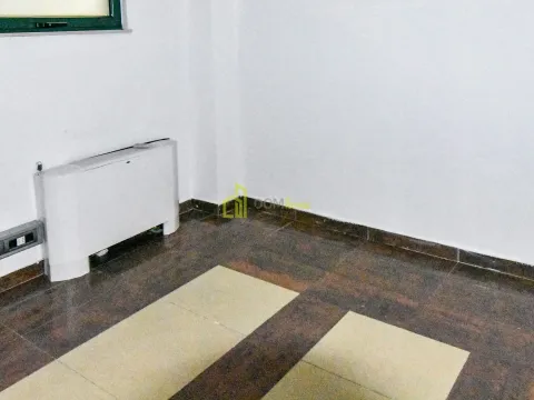 Sale, office space, 303m², Centar, Podgorica - image 19