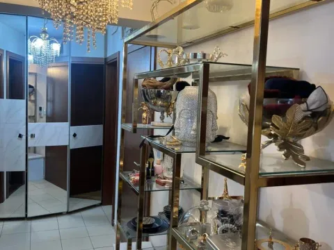 Prodaja, trosoban stan, 120m², Tološi, Podgorica - image 7