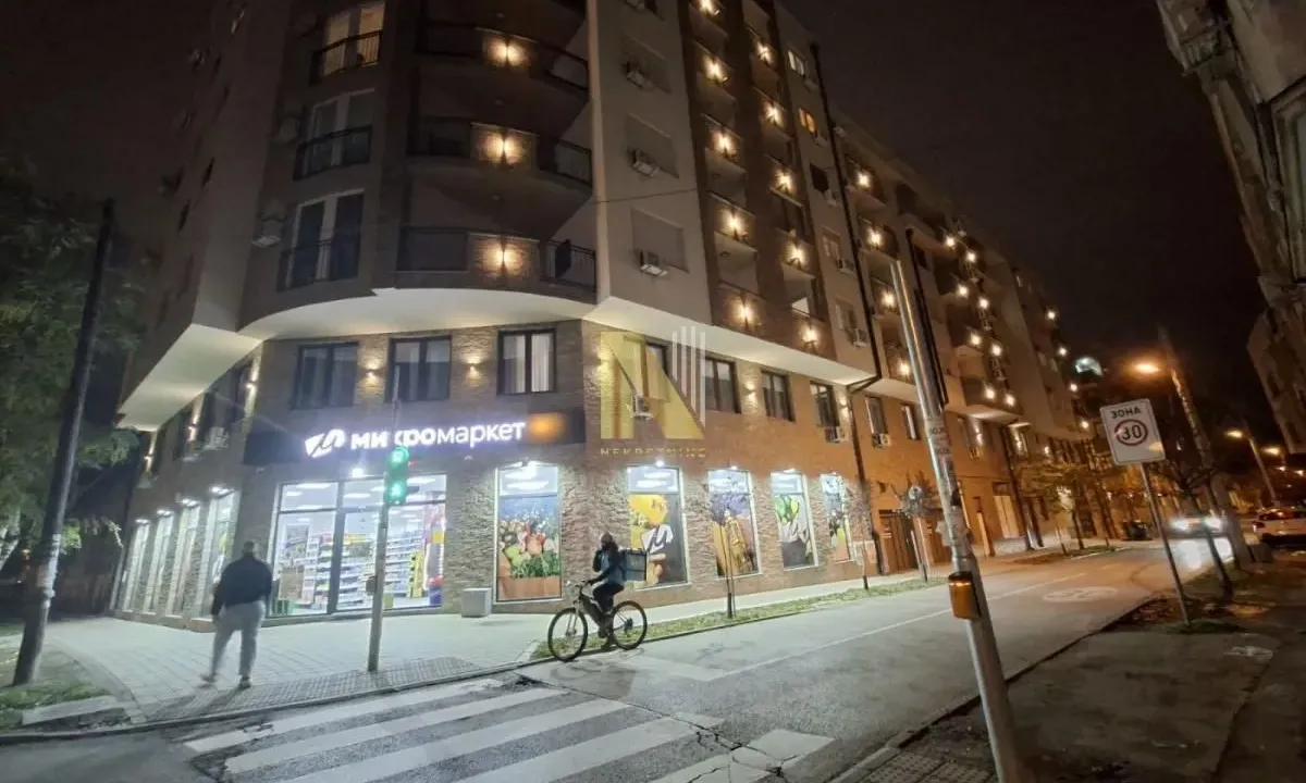 Izdavanje, jednosoban stan, 46m², Salajka, Novi Sad Sve Podlokacije