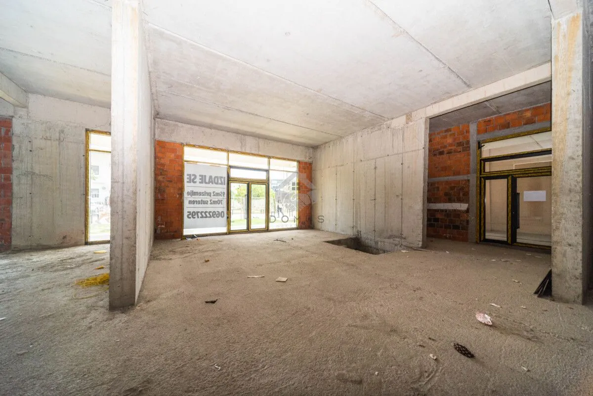 Rent, office space, 350m², Central Point, Podgorica