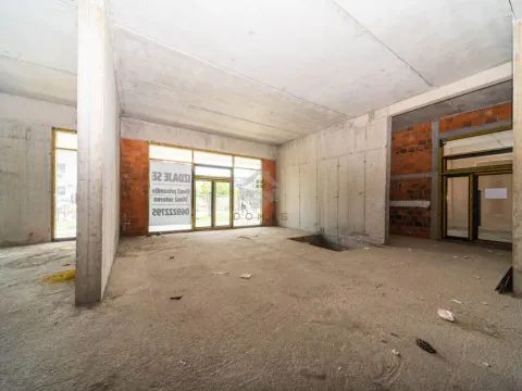 Rent, office space, 350m², Central Point, Podgorica - image 4