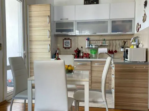 Prodaja, jednosoban stan, 47m², Centar, Bar - image 9