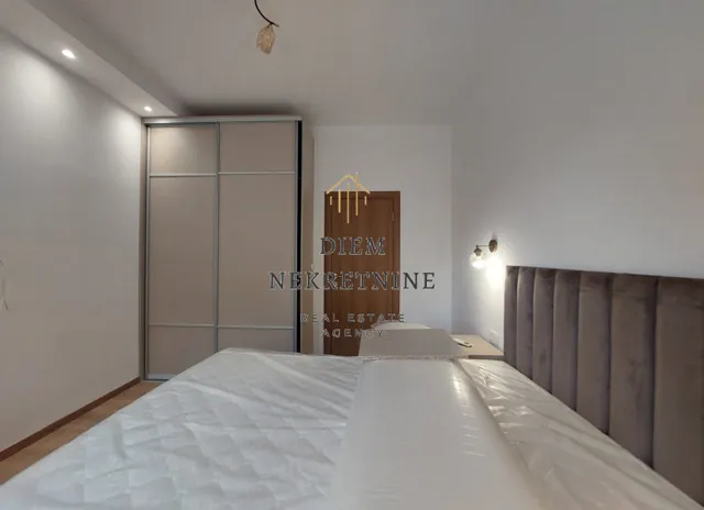 Rent, one bedroom apartment, 40m², Stari Grad Kotor, Kotor