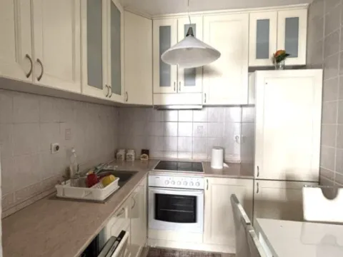 Izdavanje, dvosoban stan, 65m², Preko Morače, Podgorica - image 4