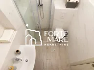 Sale, two bedroom apartment, 70m², Đenovići, Herceg Novi - image 8