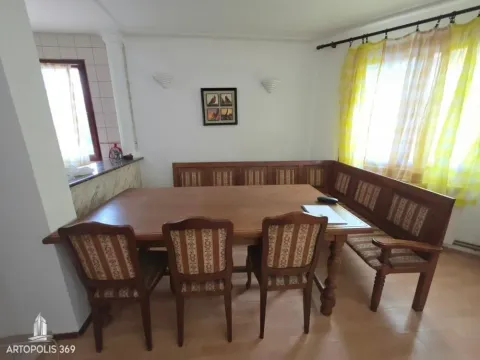 Sale, three bedroom apartment, 71m², Zemun Centar, Zemun Sve Podlokacije - image 6