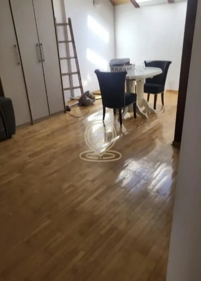 Rent, four bedroom apartment, 85m², Cvetni Trg, Vračar Sve Podlokacije
