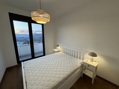 Izdavanje, trosoban stan, 96m², Tološka šuma, Podgorica - image 9