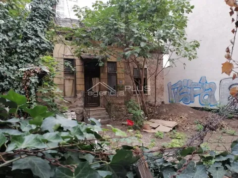 Sale, house, 101m², Vračar Hram, Vračar Sve Podlokacije