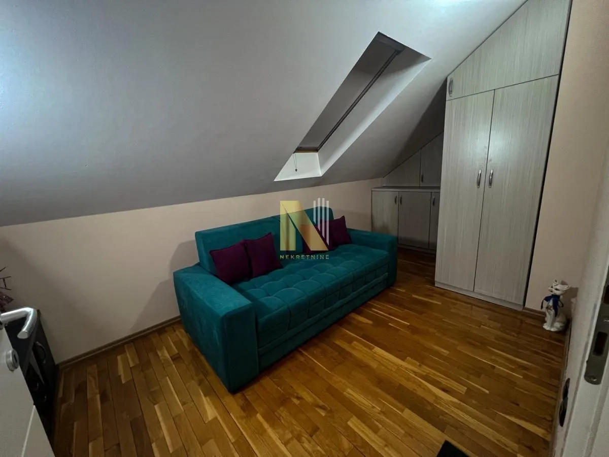 Prodaja, stan, 139m², Bulevar patrijarha Pavla, Novi Sad Sve Podlokacije
