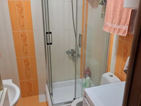 Izdavanje, jednosoban stan, 40m², Blok 9, Podgorica - image 6