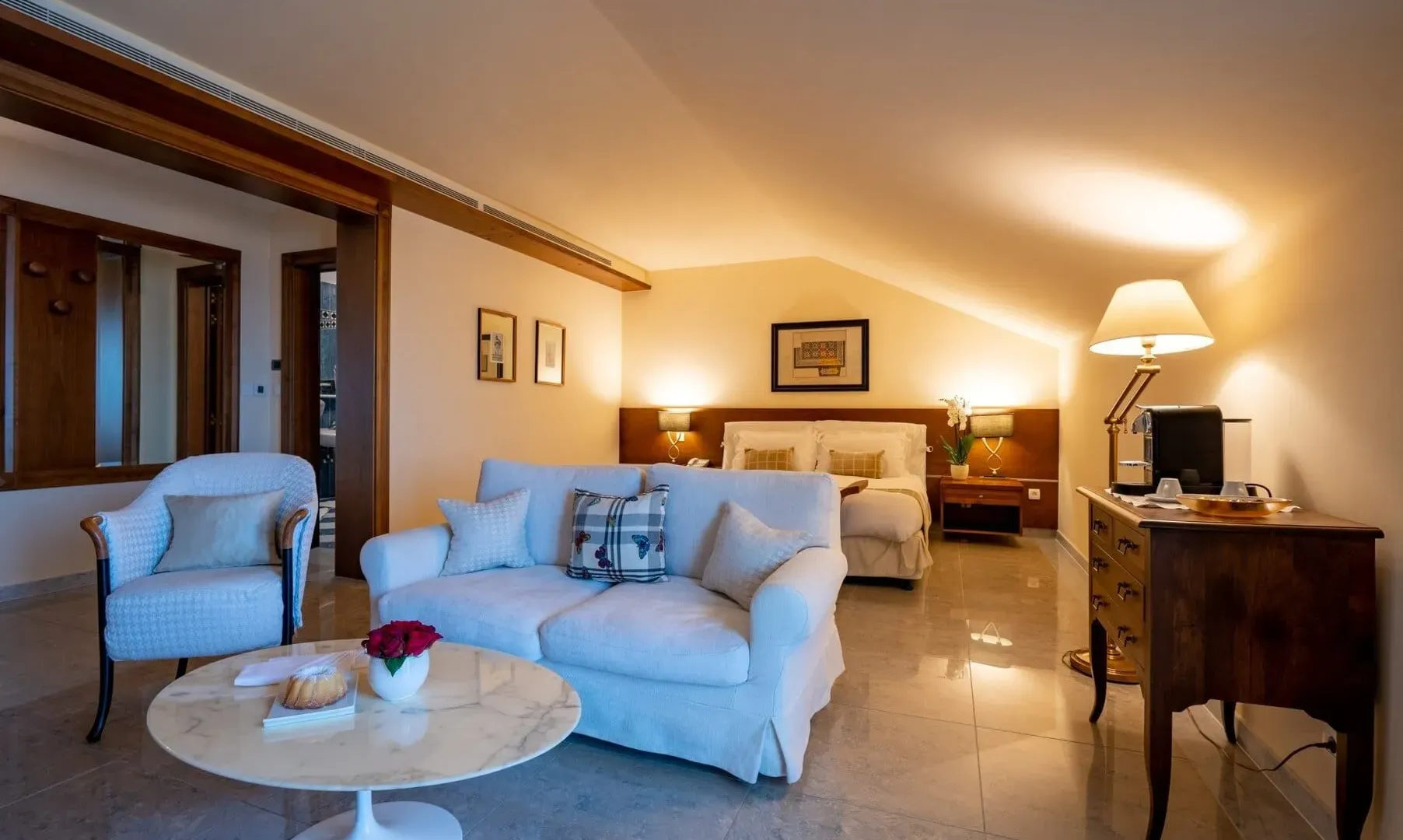 Sale, house, 959m², Sveti Stefan, Budva