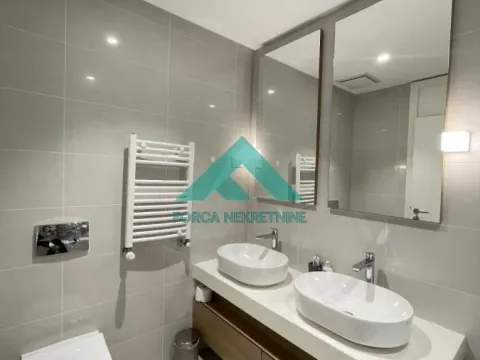 Rent, three bedroom apartment, 89m², Savski Venac, Beograd - image 13