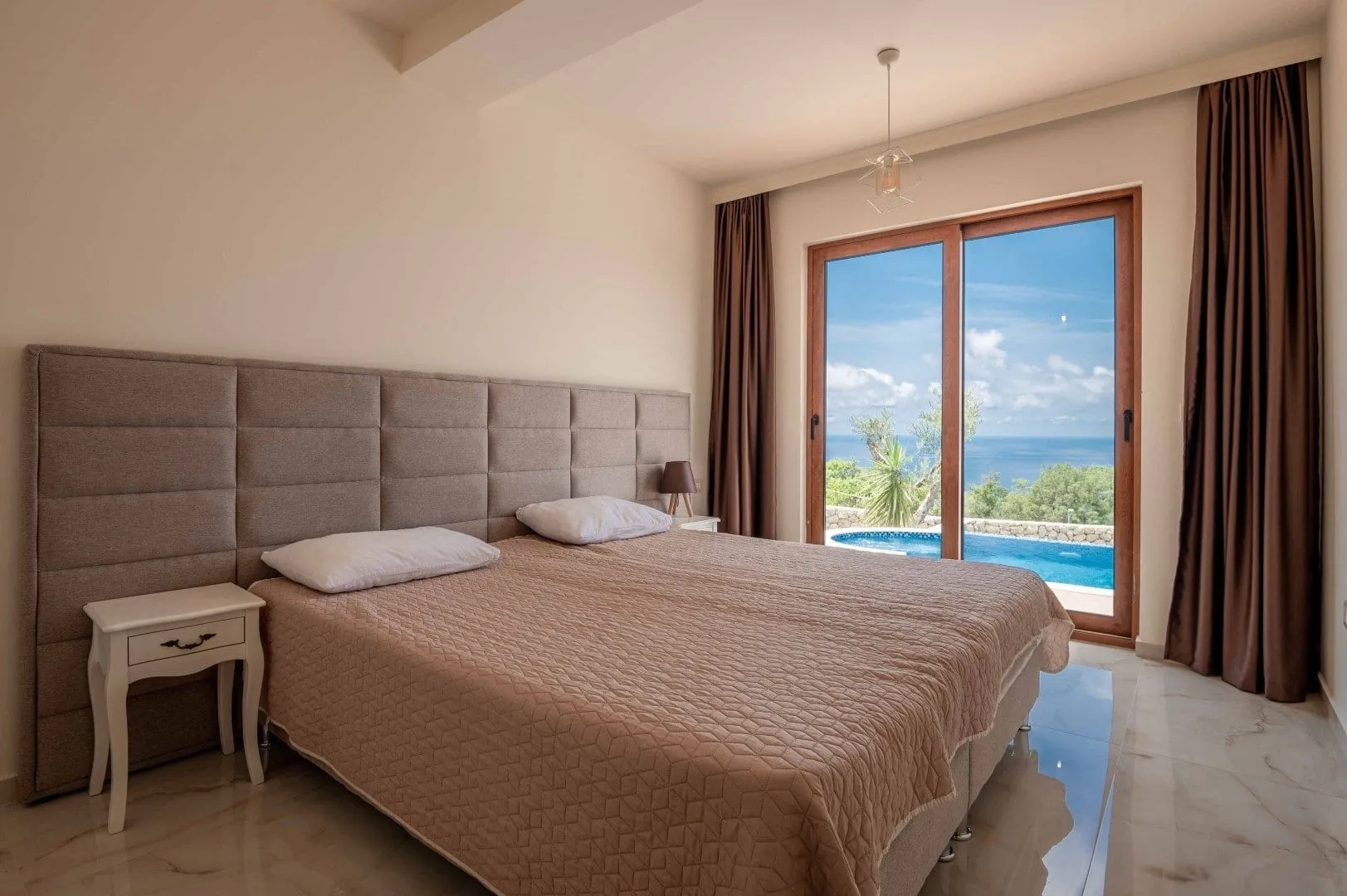 Sale, house, 335m², Blizikuće, Budva