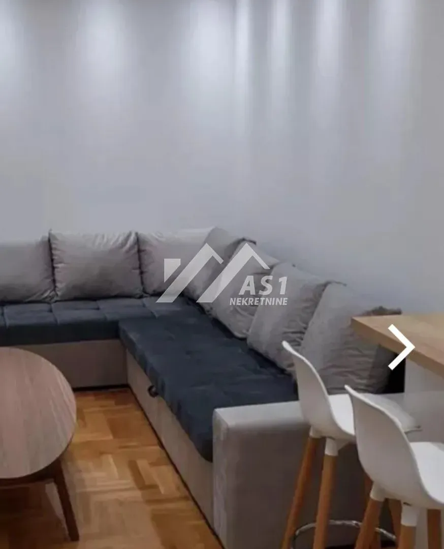 Izdavanje, dvosoban stan, 46m², Grbavica, Novi Sad Sve Podlokacije