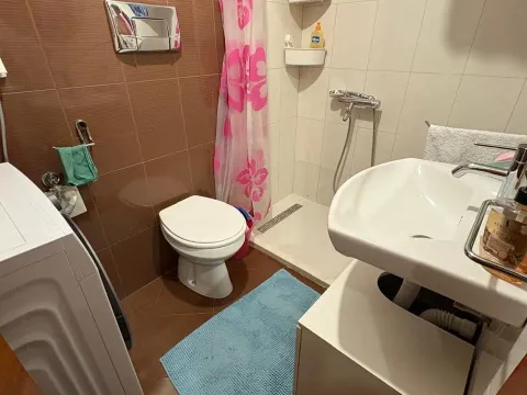 Rent, one bedroom apartment, 45m², Centar, Podgorica - image 7