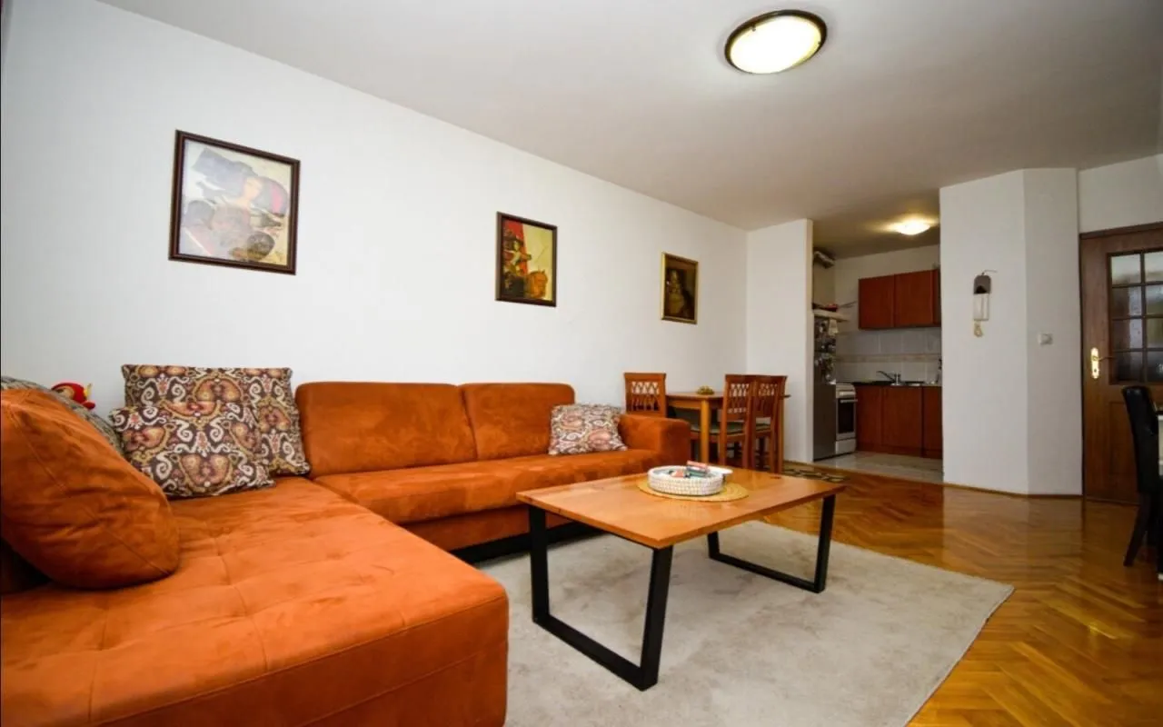 Rent, one bedroom apartment, 45m², Gorica C, Podgorica