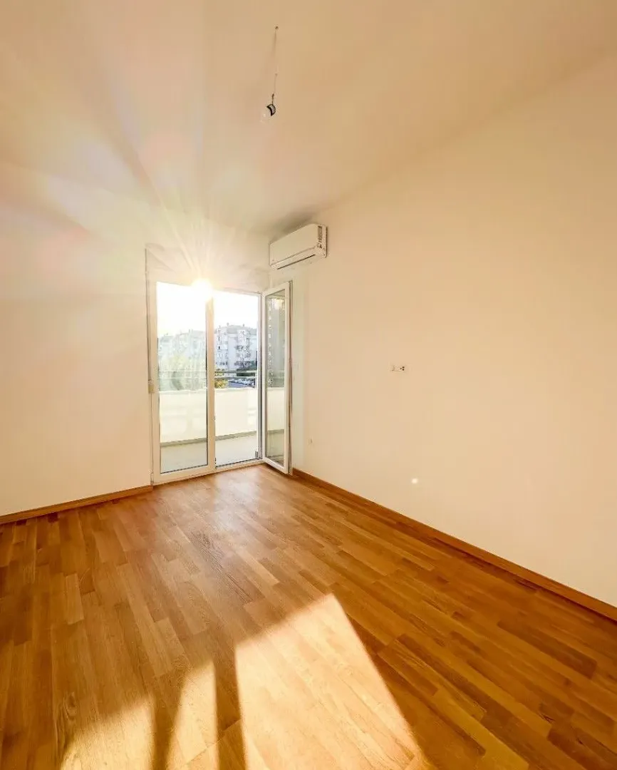 Sale, one bedroom apartment, 46m², Pobrežje, Podgorica