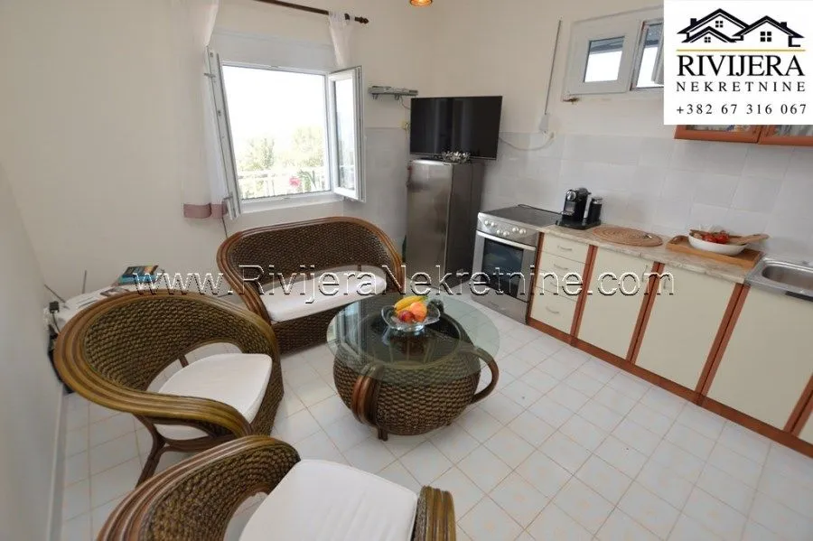 Prodaja, kuća, 226m², Ratiševina, Herceg Novi