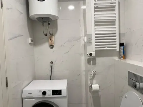 Prodaja, jednosoban stan, 49m², Central Point, Podgorica - image 9