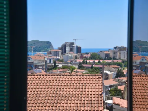 Rent, apartment, 93m², Budva, Crna Gora - image 9