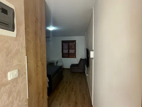 Rent, studio apartment, 30m², Budva, Crna Gora - image 6
