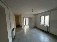 Sale, house, 163m², Centar, Zrenjanin - image 5