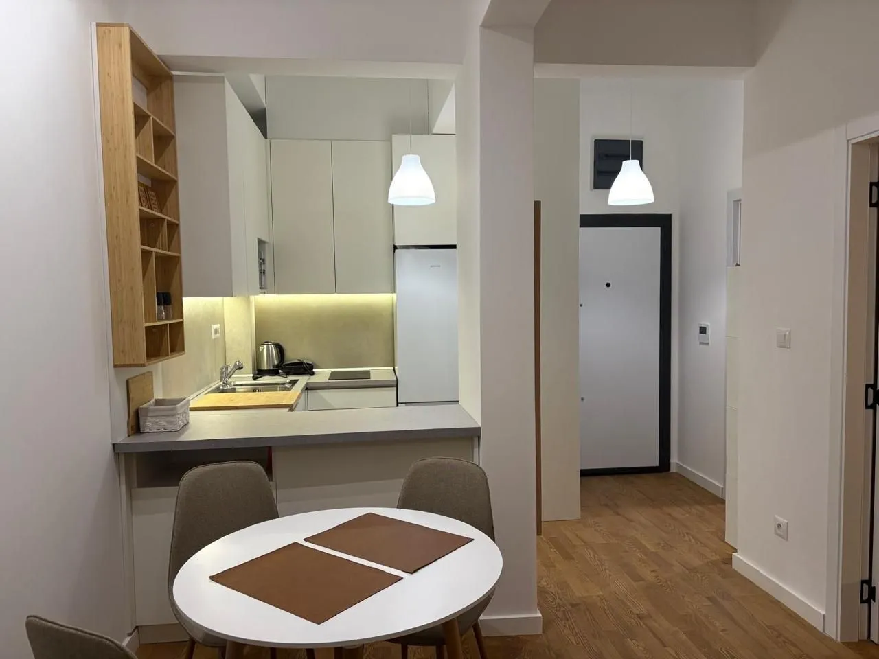 Izdavanje, jednosoban stan, 38m², Zabjelo, Podgorica