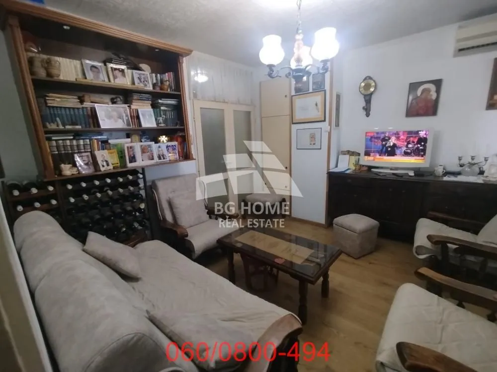 Sale, two bedroom apartment, 62m², Zemun Gornji Grad, Zemun Sve Podlokacije