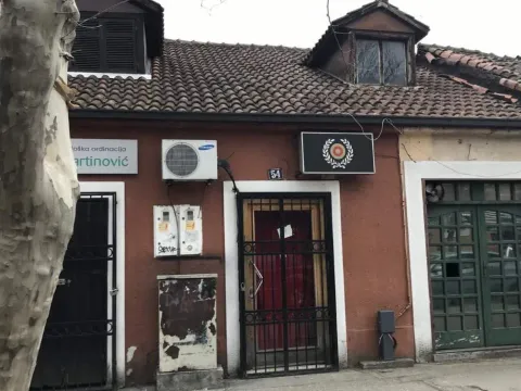 Izdavanje, poslovni prostor, 186m², Podgorica, Crna Gora