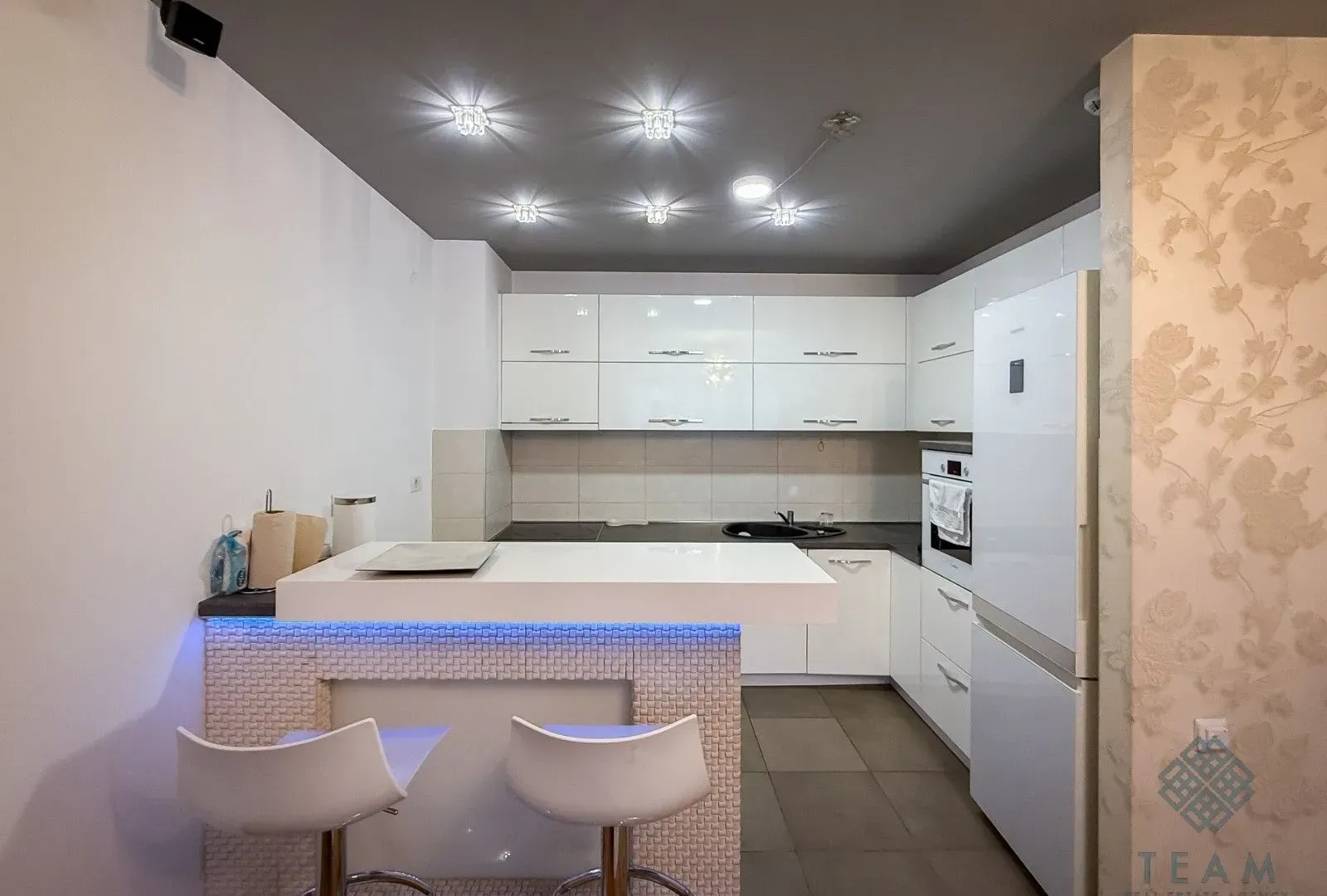 Rent, two bedroom apartment, 75m², City Kvart, Podgorica