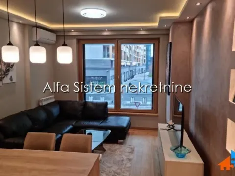 Izdavanje, trosoban stan, 62m², Novi Beograd Blok 65, Novi Beograd Sve Podlokacije - image 2