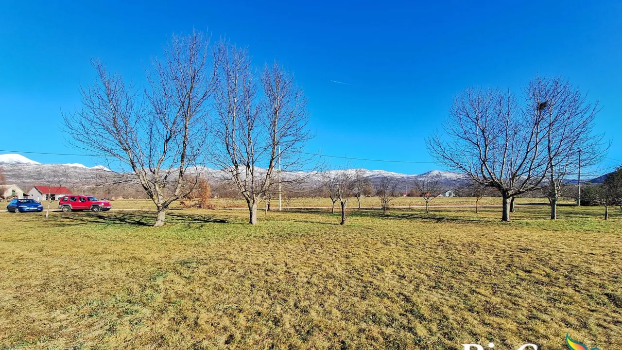 Prodaja, plac, 1000m², Nikšić, Crna Gora