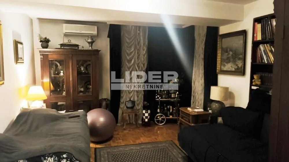 Sale, three bedroom apartment, 80m², Botanička Bašta, Palilula Sve Podlokacije