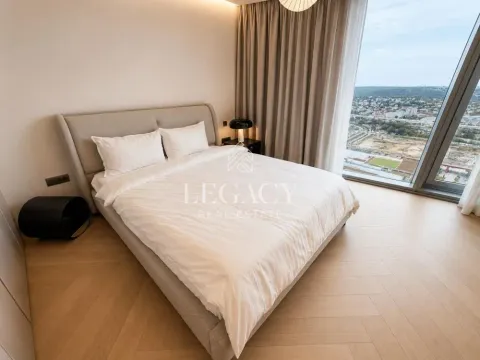 Rent, four bedroom apartment, 162m², Savski Venac, Beograd - image 14