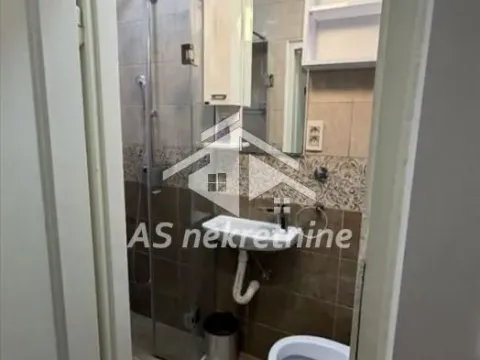 Izdavanje, dvosoban stan, 46m², Stari Grad, Beograd - image 23