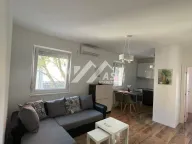 Izdavanje, dvosoban stan, 46m², Bulevar Oslobodjenja, Novi Sad Sve Podlokacije - image 1