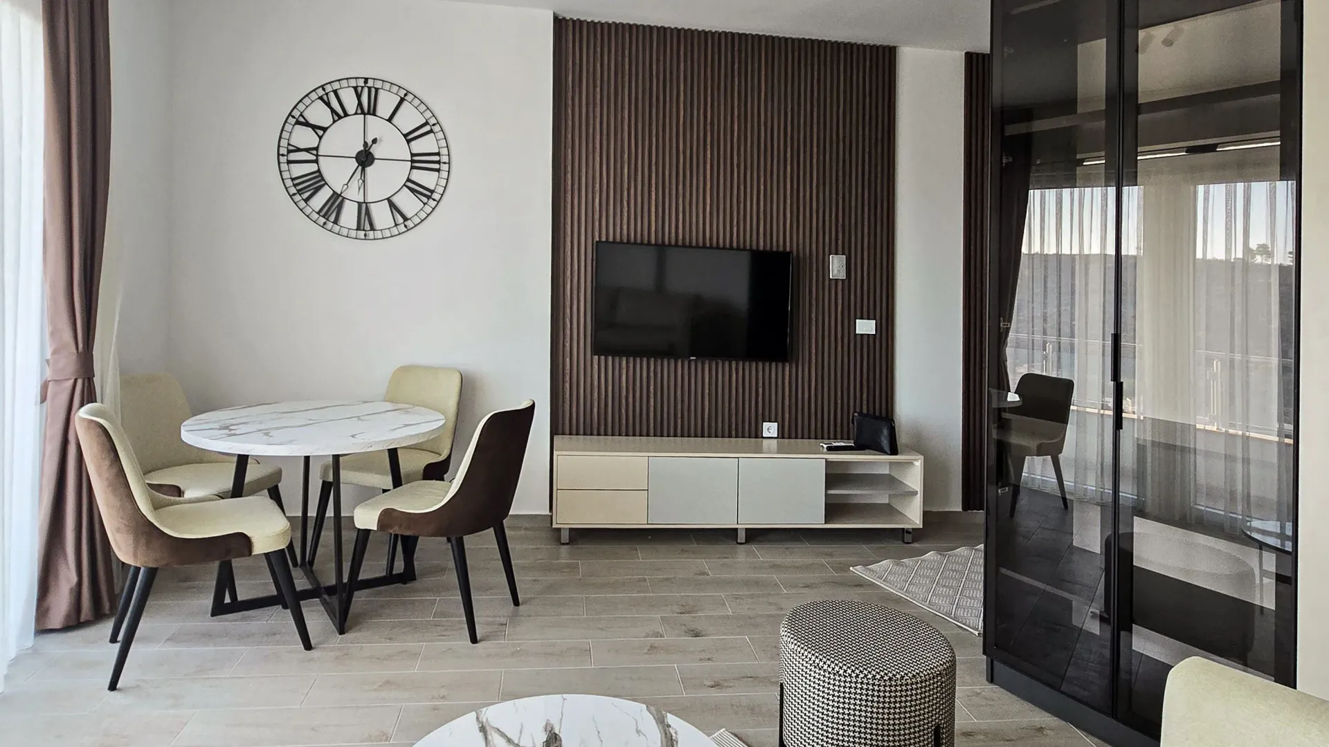 Prodaja, garsonjera, 30m², Sutomore, Bar