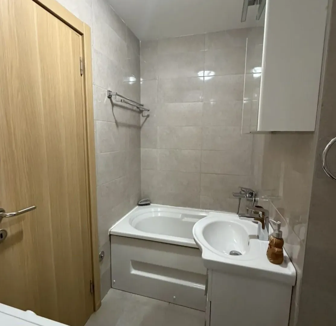 Izdavanje, dvosoban stan, 57m², Zabjelo, Podgorica