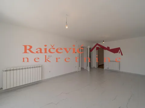 Prodaja, trosoban stan, 81m², Grocka, Beograd - image 3