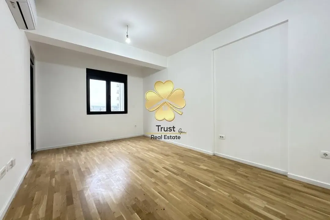 Rent, one bedroom apartment, 45m², Stari Aerodrom, Podgorica