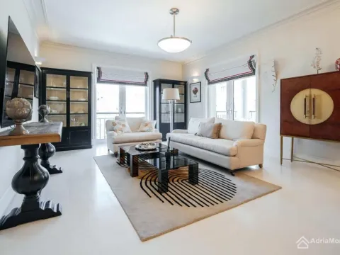 Sale, two bedroom apartment, 140m², Porto Montenegro, Tivat - image 2