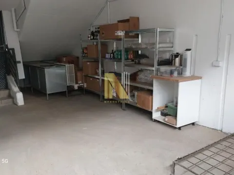 Izdavanje, poslovni prostor, 60m², Socijalno, Novi Sad Sve Podlokacije - image 8