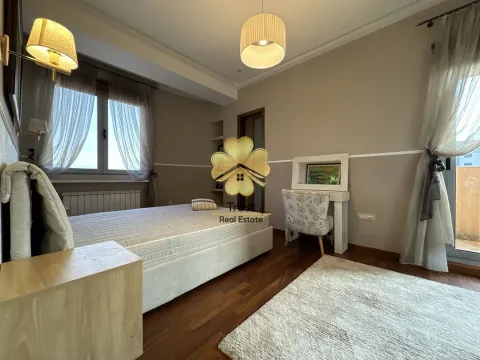 Izdavanje, dvosoban stan, 90m², Stari Aerodrom, Podgorica - image 7