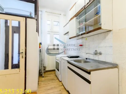 Sale, one bedroom apartment, 30m², Stari Grad, Beograd - image 9